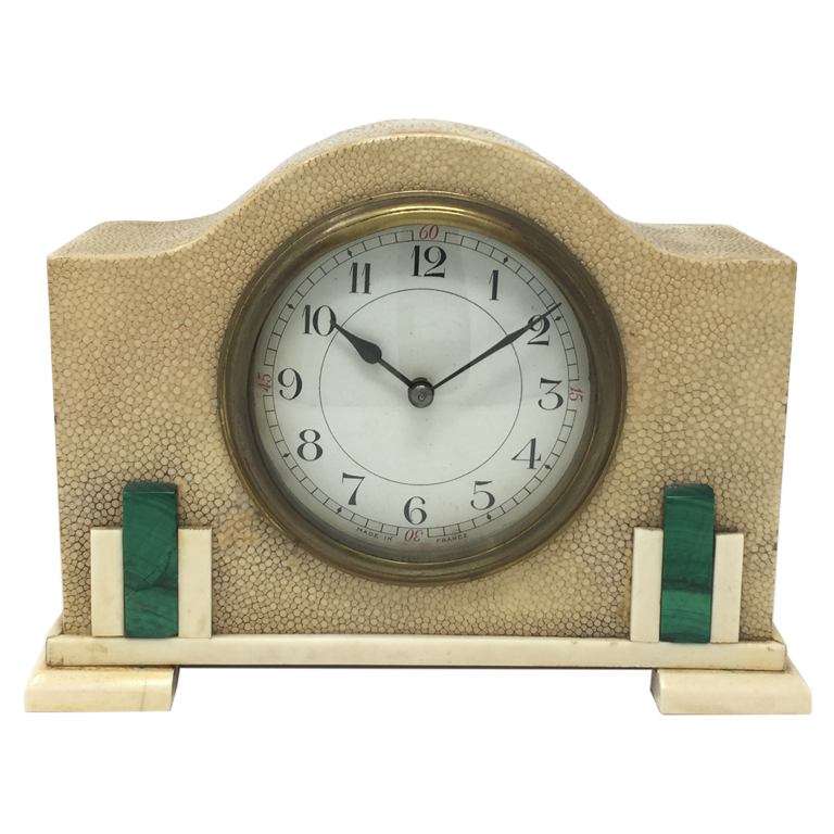 Orologio da tavolo in galuchat  - Table clock in shagreen